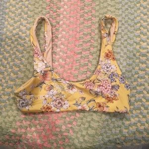 Pacsun scoop neck bikini top